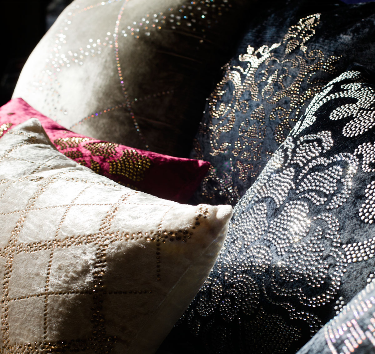 Grand Fashion Shinning Design